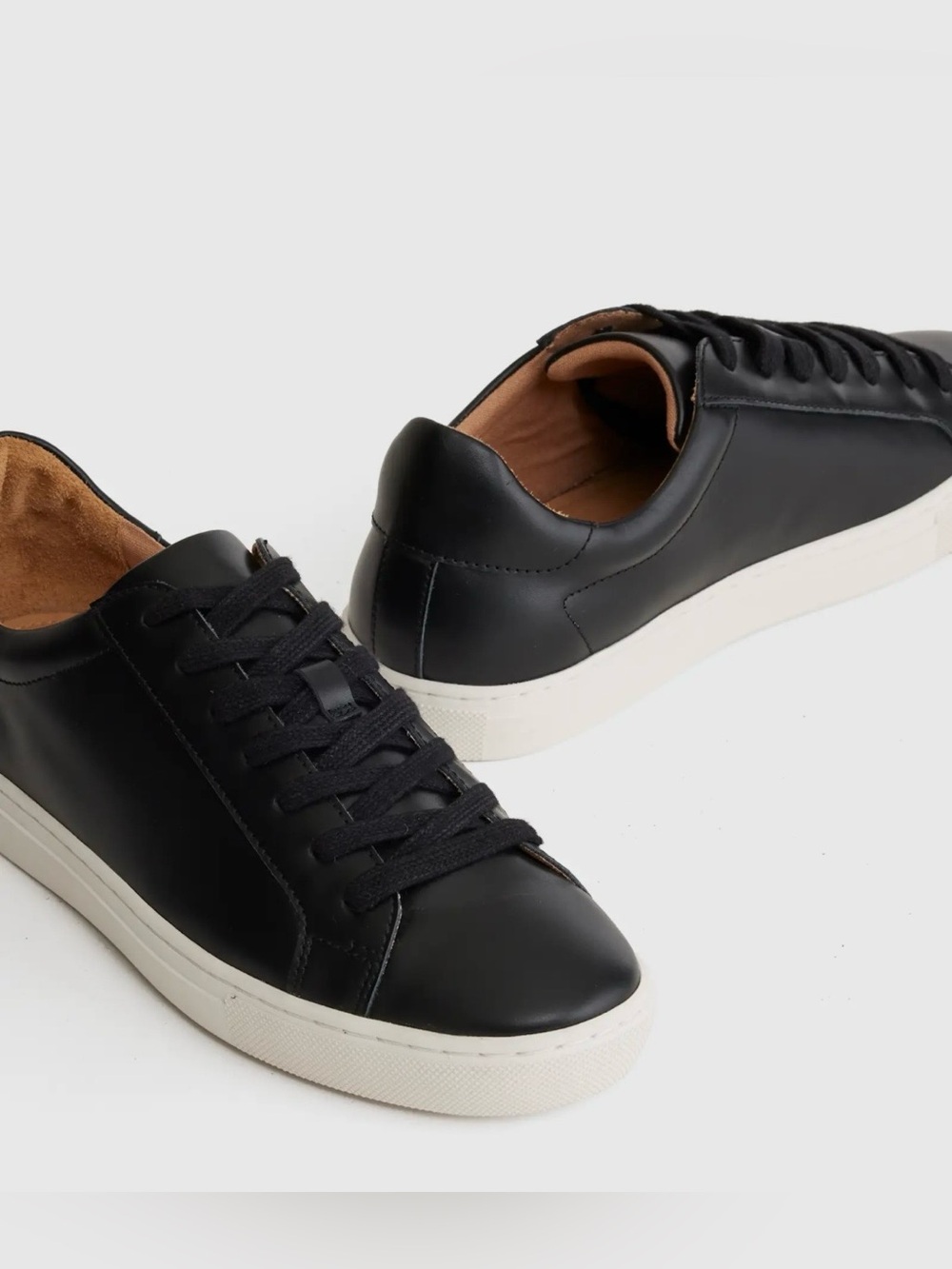 LIKE NEW Quince 100% Leather Everyday Sneaker Black Size